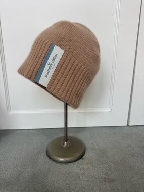 Sagaponack General Tan Ribbed Cashmere Beanie